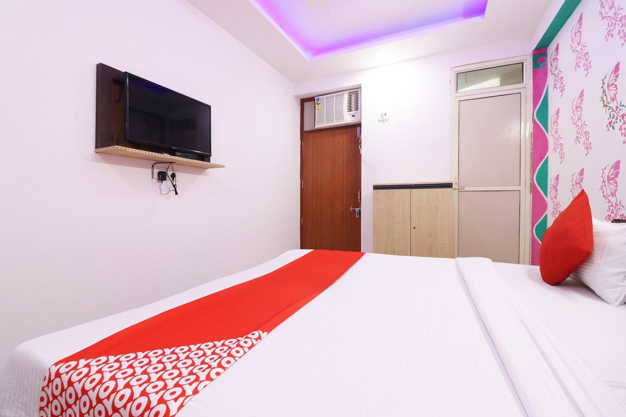 Hotel O Aaradhya Residency Νόιντα Εξωτερικό φωτογραφία